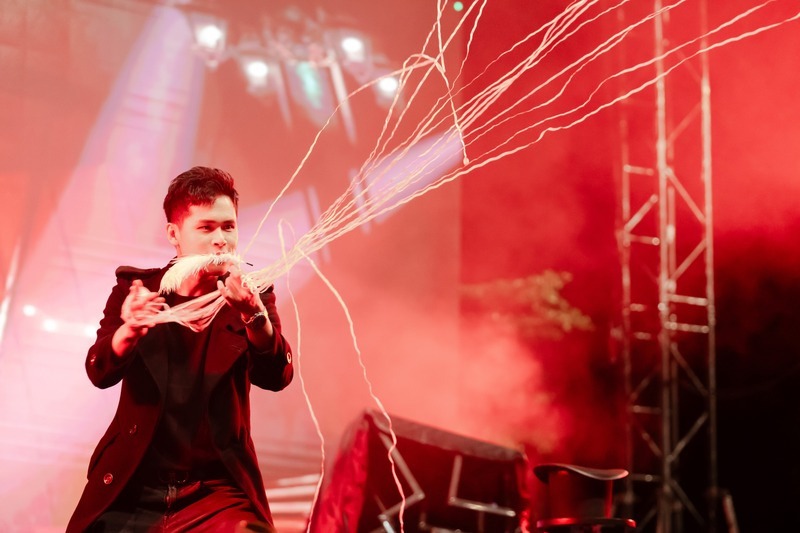 Stage performance from Zach NG’s official profile